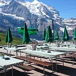 Hytte Bergrestaurant Kleine Scheidegg