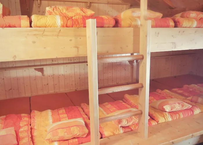 Alojamento de Turismo Selvagem Bergrestaurant Kleine Scheidegg